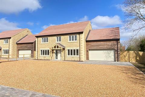 4 bedroom detached house for sale, Southwick