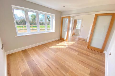 4 bedroom detached house for sale, Southwick
