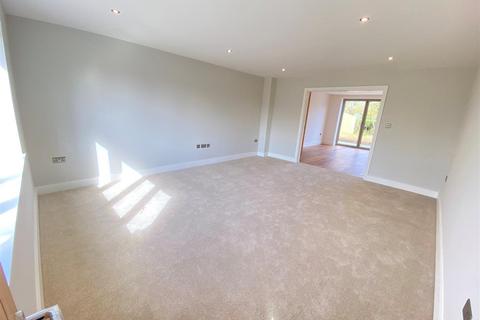 4 bedroom detached house for sale, Southwick