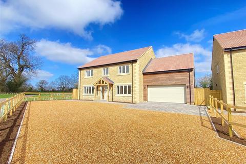 4 bedroom detached house for sale, Southwick