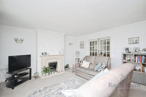 undefined, Fernleigh Close, Preston PR3
