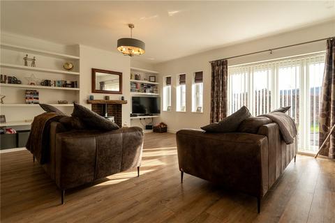 4 bedroom terraced house for sale, Mellor Close, Otley, West Yorkshire, LS21