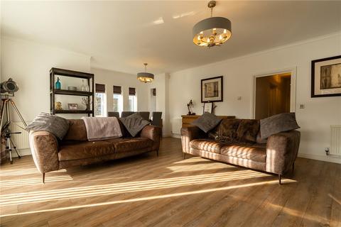 4 bedroom terraced house for sale, Mellor Close, Otley, West Yorkshire, LS21
