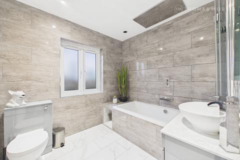 2 bedroom semi-detached house to rent, Bedford Road, Bedford MK44
