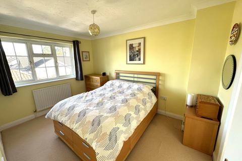 undefined, Lemon Grove, Bordon GU35