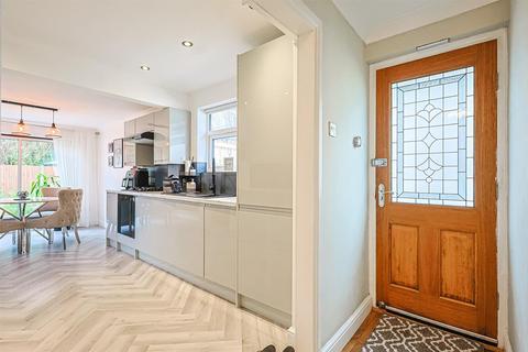 undefined, Clyde Crescent, Rayleigh SS6