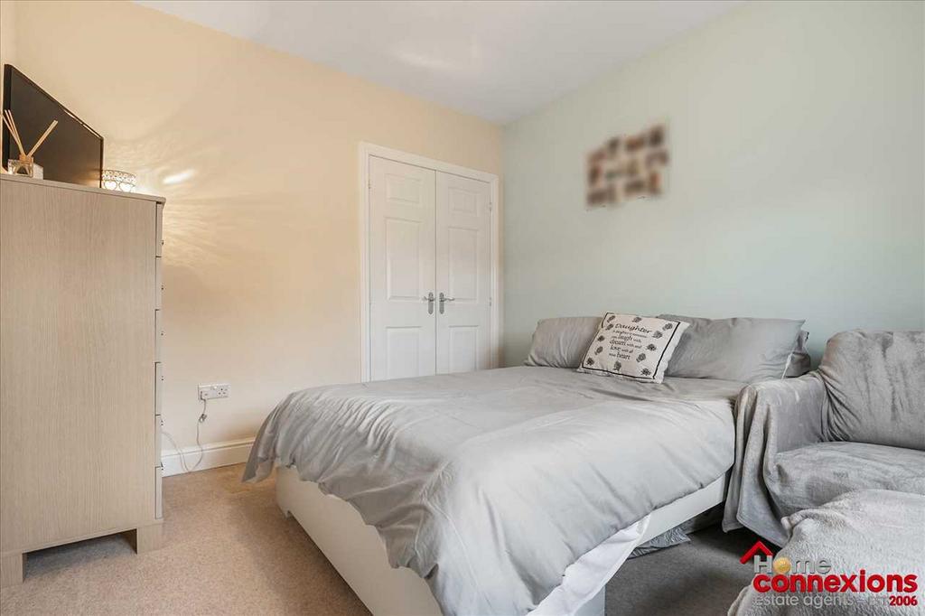 Bedroom Three (2)