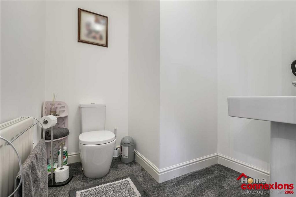 Lower Level WC