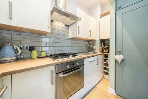 2 bedroom flat for sale, Railton Road, London SE24