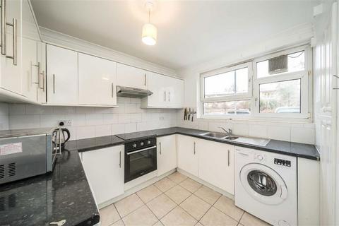 3 bedroom maisonette for sale, Peckford Place, London SW9