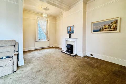 2 bedroom end of terrace house for sale, Flat 4, Furze Croft, St. Leonards-on-Sea TN38
