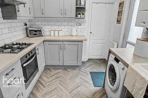 3 bedroom terraced house for sale, Penywain Terrace, Pontypool