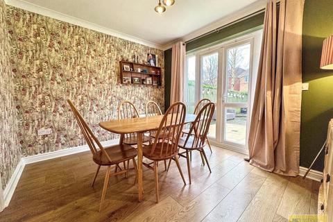 undefined, Wardle Gardens, Leekbrook
