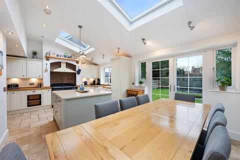 5 bedroom detached house for sale, Higher Lane, Lymm WA13