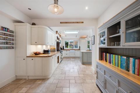 5 bedroom detached house for sale, Higher Lane, Lymm WA13