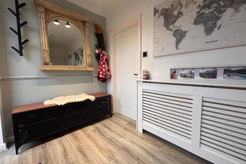 3 bedroom detached house for sale, Dan Y Lan, Llanelli