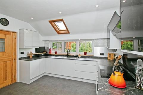 6 bedroom semi-detached house for sale, Hayle, Hayle, TR27