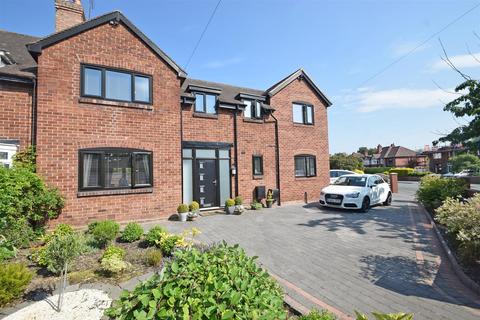 4 bedroom semi-detached house for sale, Oakley Street, Belle Vue, Shrewsbury