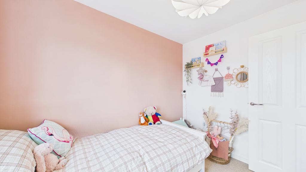 Bedroom 3 (2)