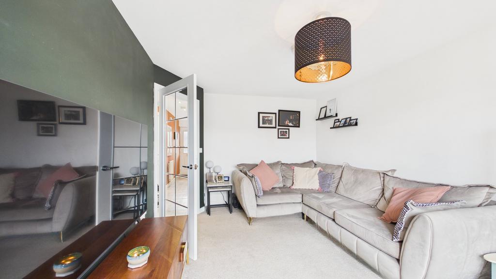 Living Room (2)