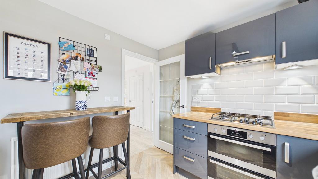 Kitchen (2)