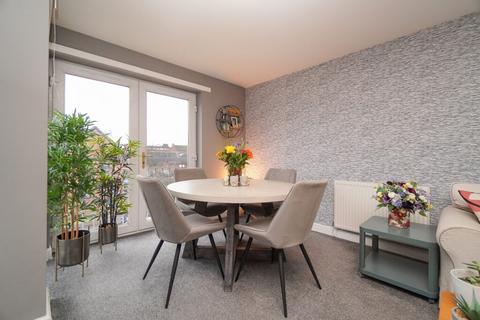 2 bedroom flat for sale, Miller Street, Clydebank