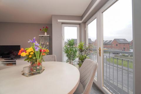 2 bedroom flat for sale, Miller Street, Clydebank