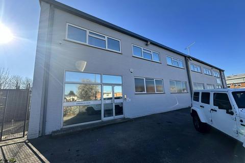 Industrial development to rent, Unit 1, Cordwallis House, Cordwallis Street Maidenhead SL6 7BE