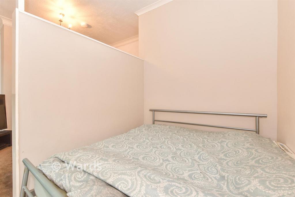 Lounge/Bedroom