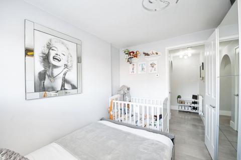 1 bedroom flat for sale, Brimfield road, Essex, RM19