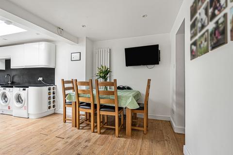 4 bedroom terraced house for sale, Shawford Road, Epsom KT19