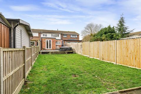 4 bedroom terraced house for sale, Shawford Road, Epsom KT19