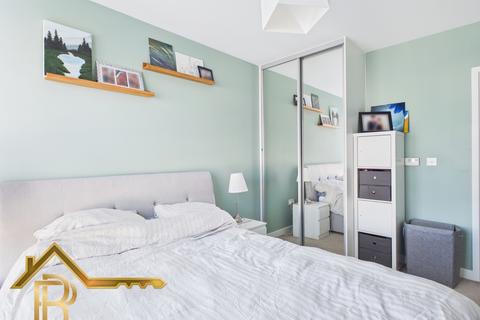 1 bedroom apartment for sale, Bell Flower Lodge, 63 Gubbins Lane, Harold Wood, Romford, Essex, RM3