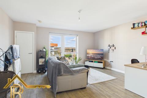 1 bedroom apartment for sale, Bell Flower Lodge, 63 Gubbins Lane, Harold Wood, Romford, Essex, RM3