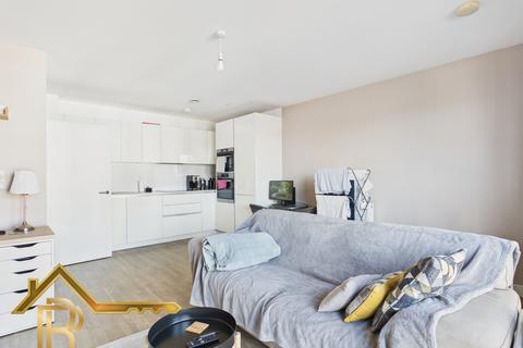 1 bedroom apartment for sale, Bell Flower Lodge, 63 Gubbins Lane, Harold Wood, Romford, Essex, RM3