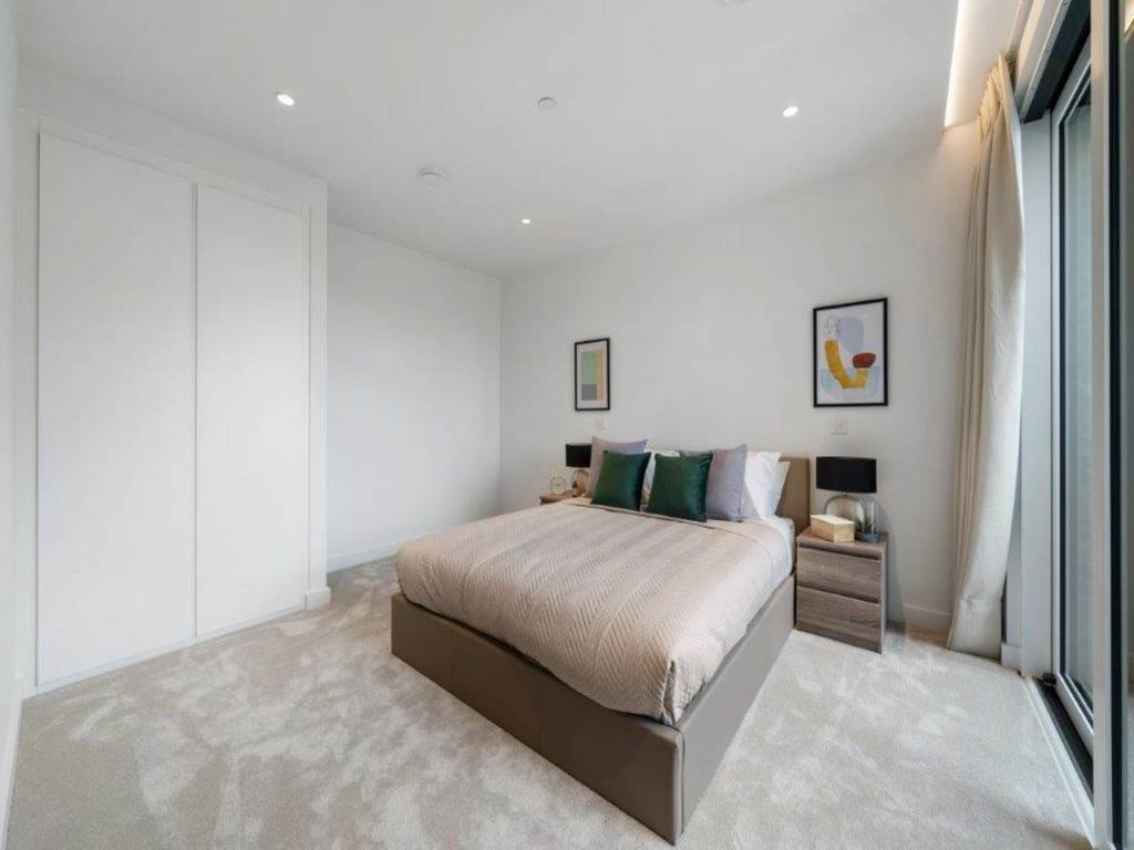 Flat 54, Signature H