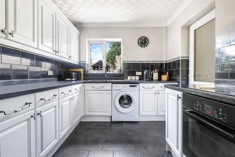 undefined, Cobham Road, Fetcham, Leatherhead, Surrey, KT22