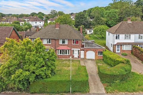 Cobham Road, Fetcham, Leatherhead, Surrey, KT22