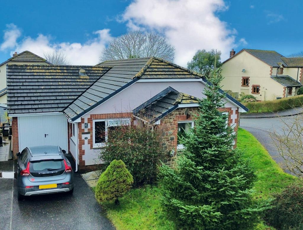 3 Bedroom detached bungalow