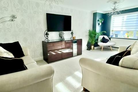 5 bedroom detached house for sale, Rainham, Kent ME8