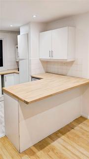 undefined, Falcon Road, Guildford, GU1