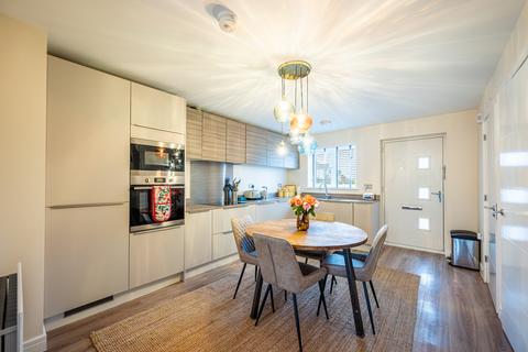 undefined, Lady Nancy Crescent, Glasgow, G72