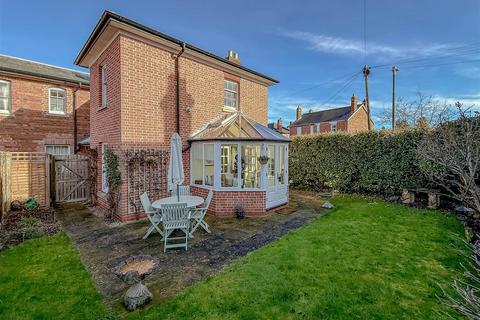 2 bedroom apartment for sale, Royal Oak Gardens, Malvern