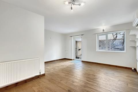 undefined, Cambridge CB4