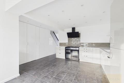 undefined, Oxstalls Way, Longlevens, Gloucester