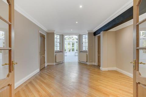 undefined, White Eaves, 14 Oakfield Glade, Weybridge, Surrey, KT13
