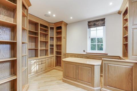 undefined, White Eaves, 14 Oakfield Glade, Weybridge, Surrey, KT13