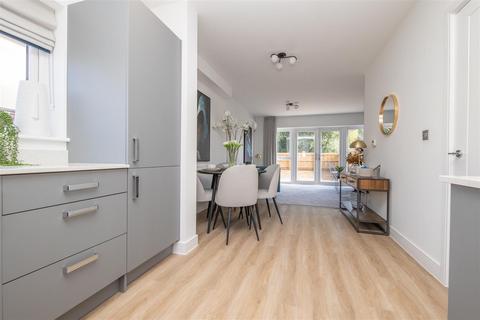 2 bedroom semi-detached house for sale, Kiln Crescent, Harwich CO12