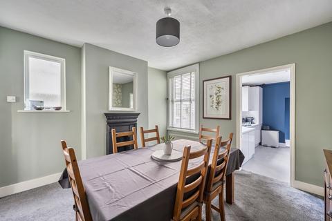 undefined, Sutton Grove, Sutton SM1