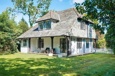 undefined, Fairwinds, 12 Oakfield Glade, Weybridge, Surrey, KT13